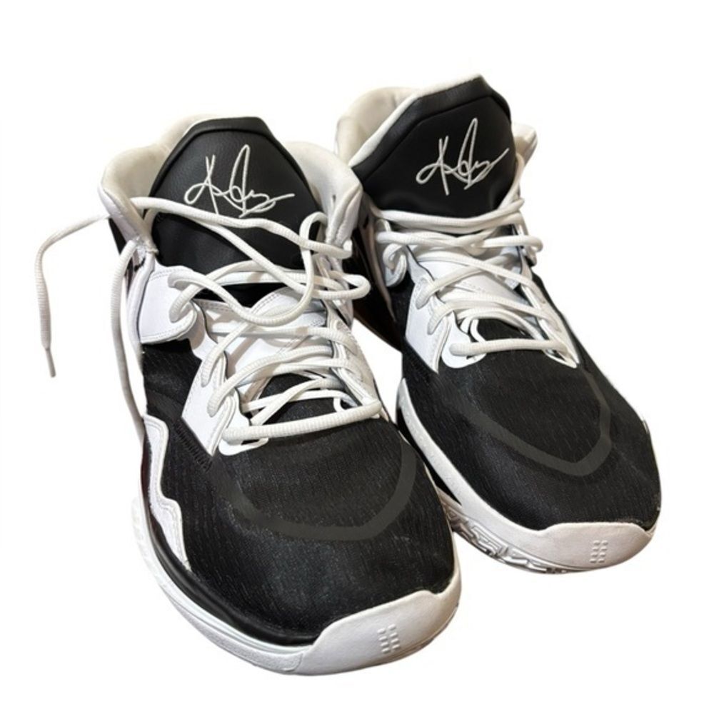 Nike | basketball shoes sneakers 18 Kyrie Infinity